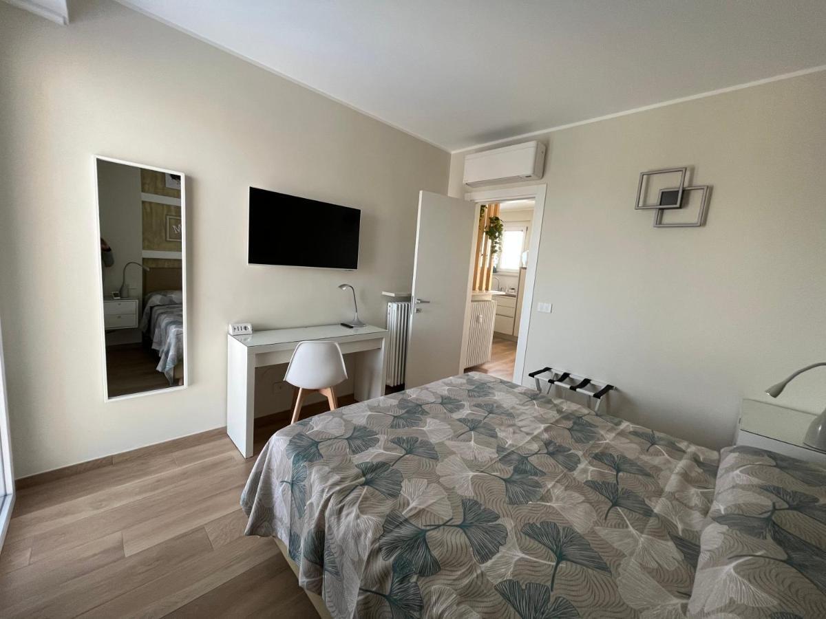 Attico Gabri - Con Terrazzo Panoramico Vicino Al Centro
